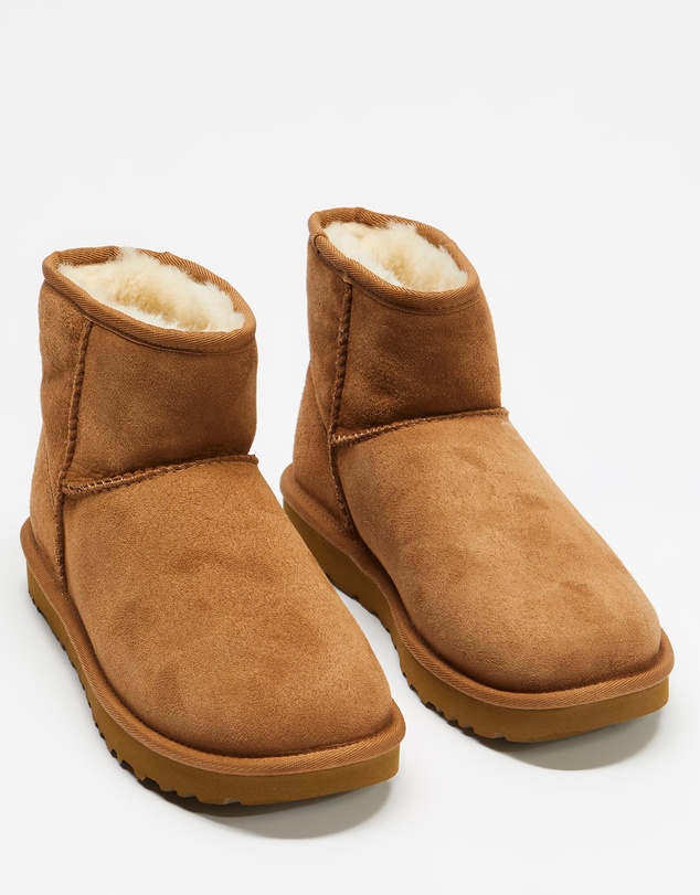 UGG - Womens Classic Mini II Boots