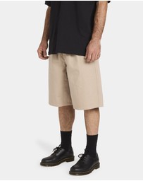 Volcom - Mens Chillow Pleat Walkshorts