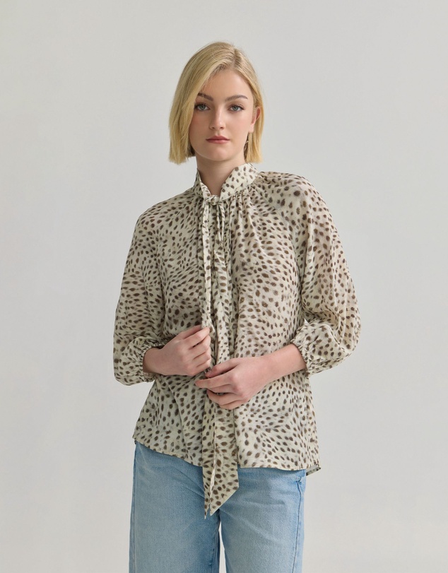 Oxford - Claudine Top