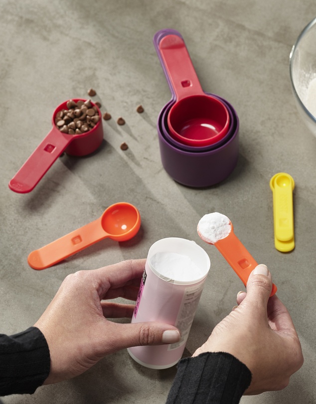 Joseph Joseph - Nest™ Measure 8-piece Measuring Cup Set (Multicolour)