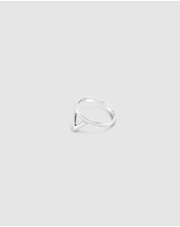 Ichu - Triangle Point Ring