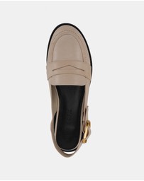 Miss Sofie - Leo Flats