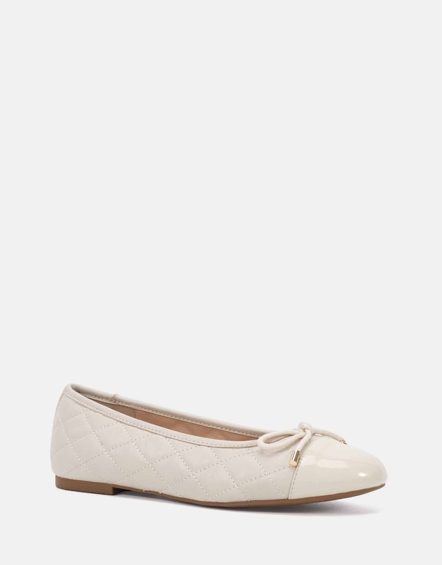 Clarks - Bexi Ecru