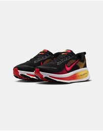 Nike - Nike Vomero 18 - Men's