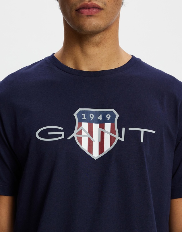 Gant - Regular Shield T-Shirt