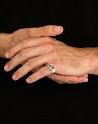 TwoJeys - Tilted Icon Ring