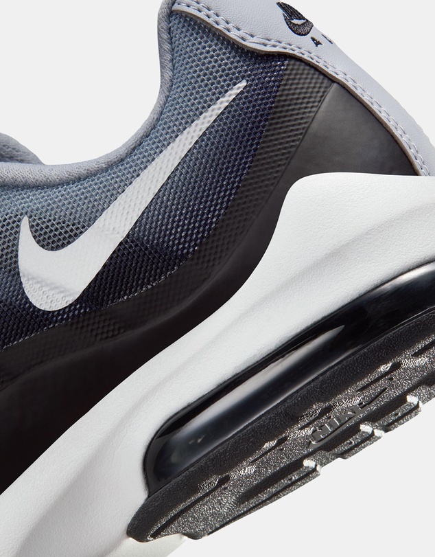 Nike - Air Max Invigor - Women's