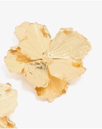 Lovisa - Gold Plated Large Organic Petal Flower Earrings