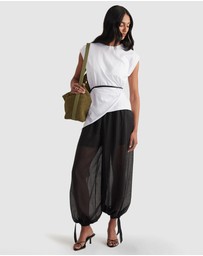 Decjuba - Rachel Twist Detail Top
