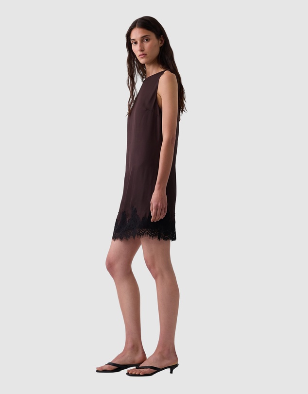 GAP - Sleeveless Shift Lace Hem Dress