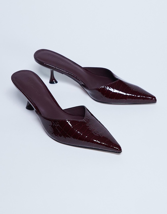 TOPSHOP - Ivette Croc Patent Close Toe Mules