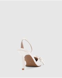 LANA WILKINSON - Leandra Satin Pump