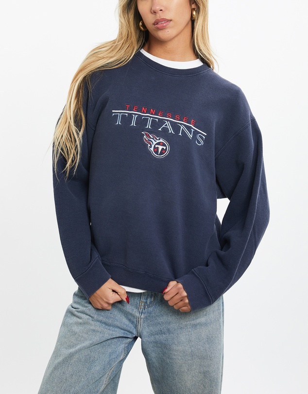 Vintage by The Real Deal - Pre Loved - 90s NFL Tennessee Titans Sweatshirt