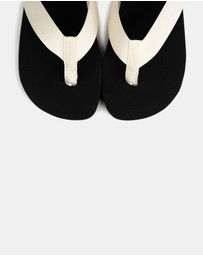 La Tribe - Canvas Thongs