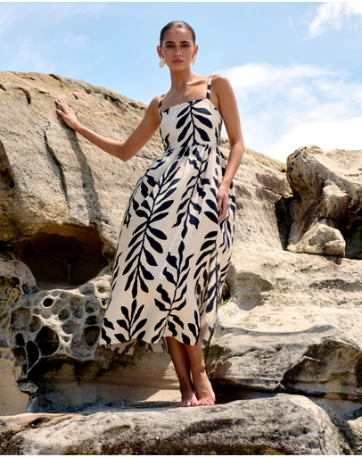 ST MRLO - Lanah Midi Dress