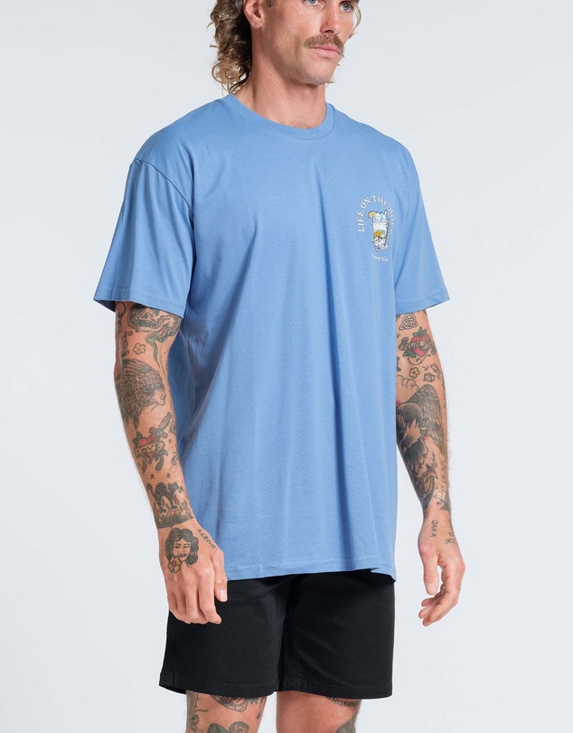 Vacancy Co - Life on the Rocks Tee