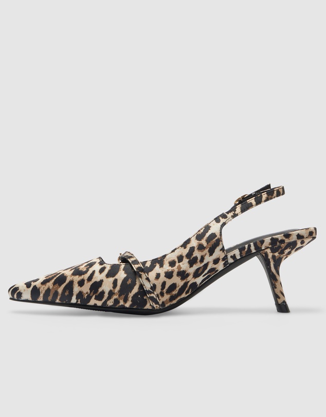 Ravella - Ashley