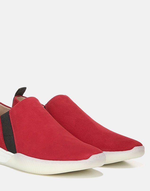 Naturalizer - Untold Slip-On Sneaker - Hot Sauce
