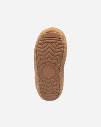 Ozwear Connection Uggs - UGG Shearling Mary Jane