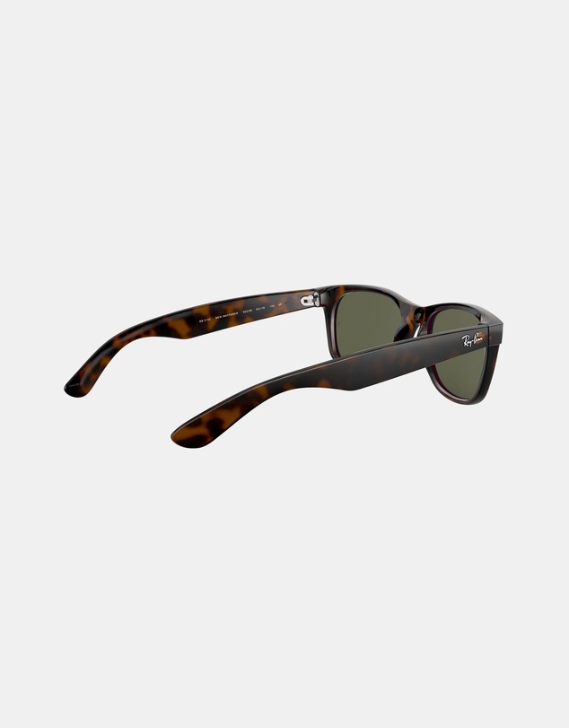 Ray-Ban - New Wayfarer Classic Polarised RB2132