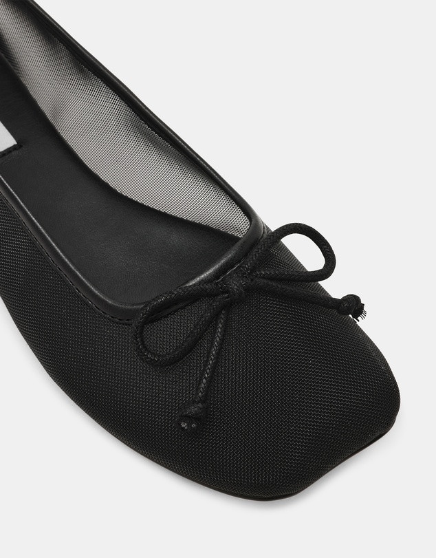 Steve Madden - Flaire Black Mesh Flats