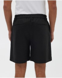 AERE - Seaside Pleated Linen Shorts