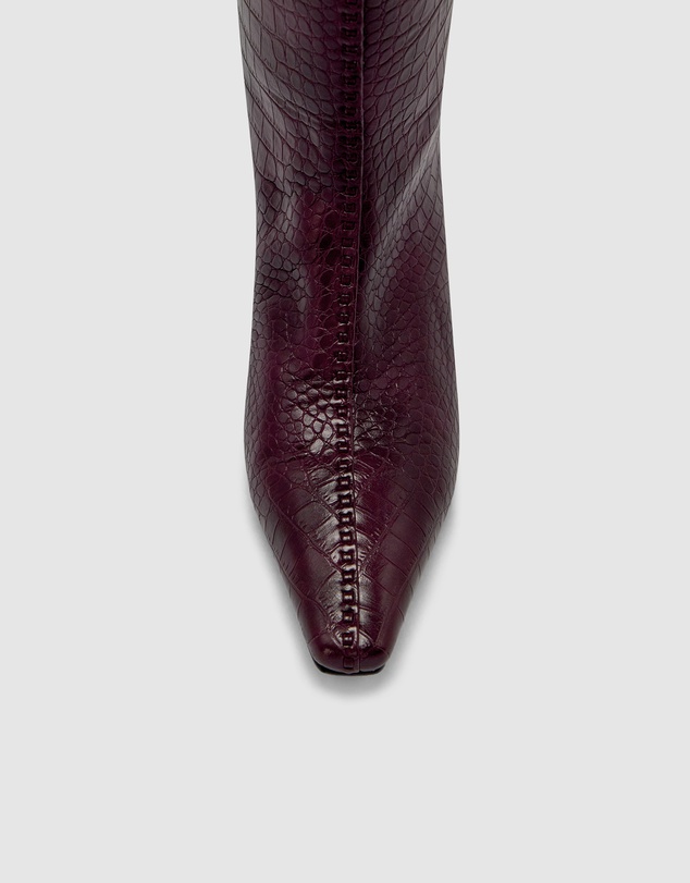 Brie Leon - Gwen Boot