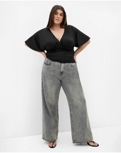 City Chic - Plus size Tilly Ruched Top - black