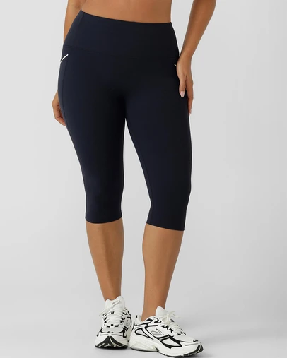 Lorna Jane - Peak Performance No Ride 3 Pocket Capri Leggings
