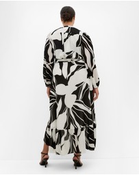 City Chic - Enthral Me Print Maxi Dress
