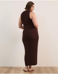 Atmos&Here Curvy - Joni Sleeveless Rib Knit Midi Dress