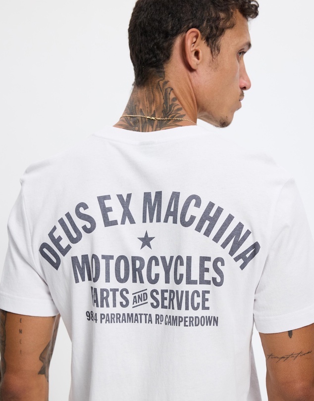 Deus Ex Machina - Camperdown Tee
