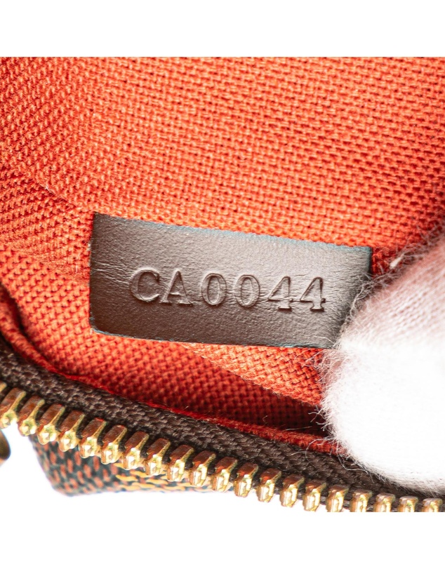 Pre-Loved by Azura Reborn - Pre-Loved louis vuitton Montaigne Messenger Bag Crossbody