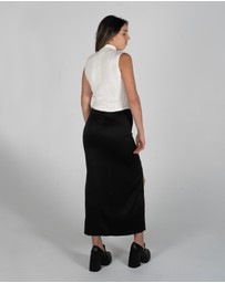Lydan The Label - Cable Knit Turtleneck Top