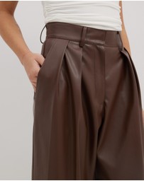 Dazie - Game Changer Pleated PU Pants