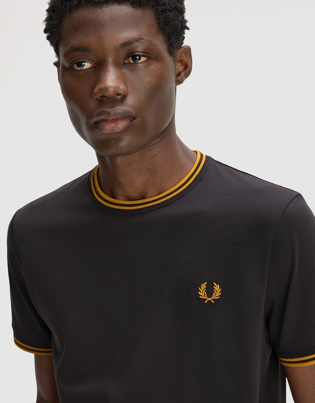 Fred Perry - Twin Tipped T-Shirt