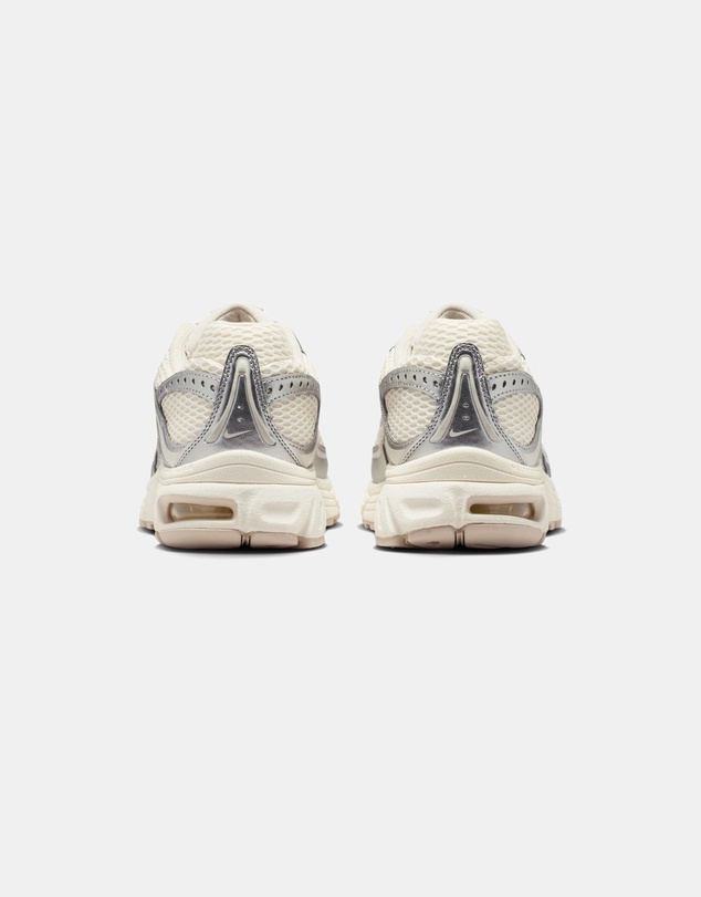 Nike - Air Max Moto 2K - Women's