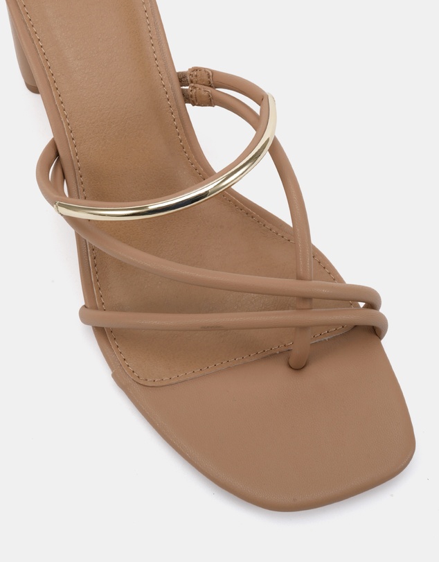 Novo - Fuming Heels