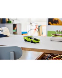 LEGO - 77237 Dodge Challenger SRT Hellcat Sports Car