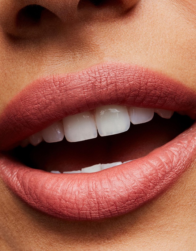 MAC - Matte Lipstick - Kinda Sexy