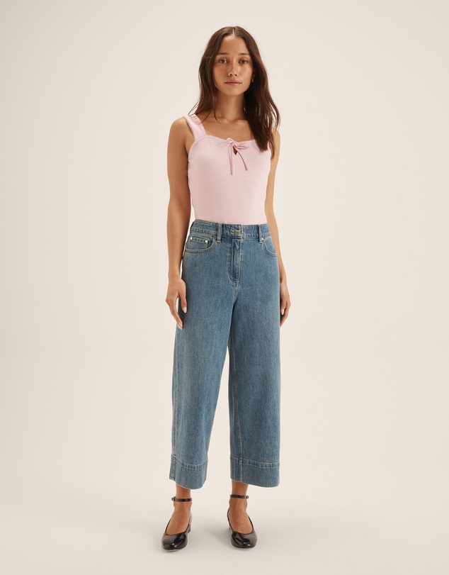 Review - Danni Tank