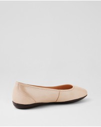 Rockport - Avani Ro