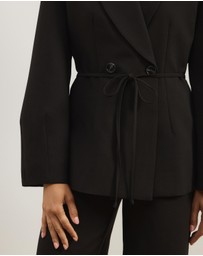 Atmos&Here - Saphira Tailored Blazer
