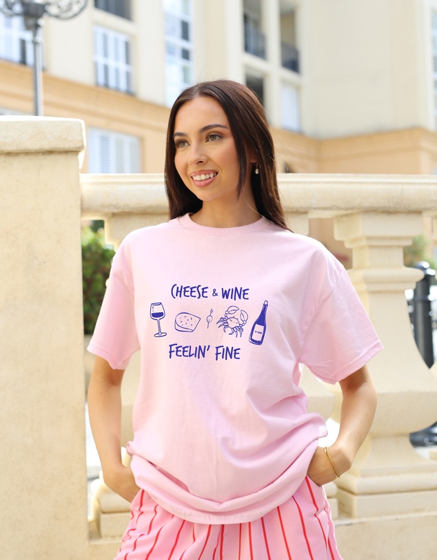 Vacancy Co - Feelin' Fine Tee