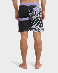 Quiksilver - Mens Surfsilk Straight 18