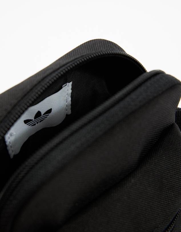 adidas Originals - Adicolor Classic Festival Bag