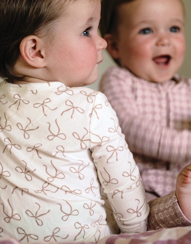 Kynd Baby - Day Or Night Onesie in Ivory Bow
