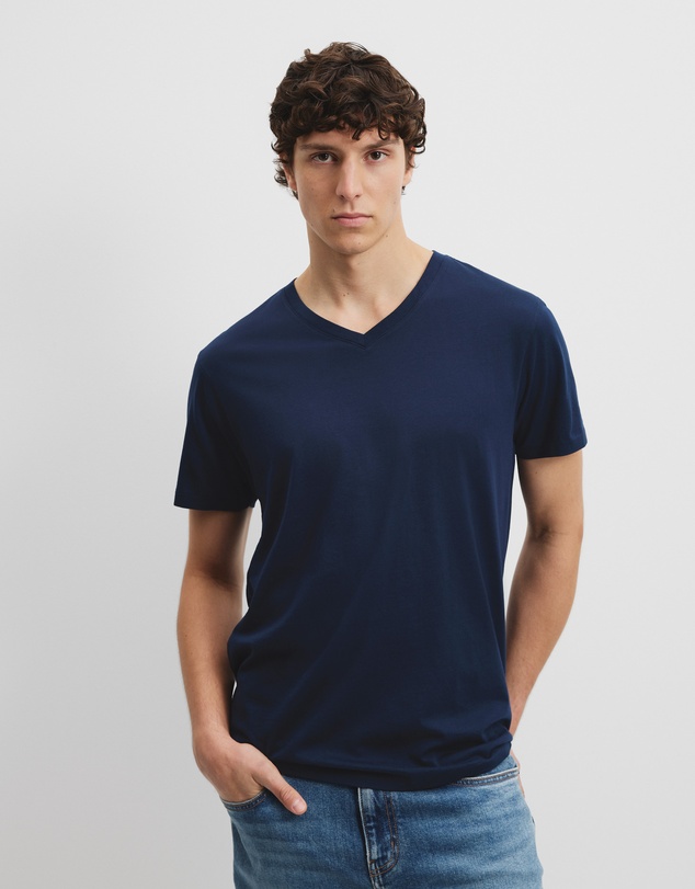 Country Road - Pima Cotton V-neck T-shirt