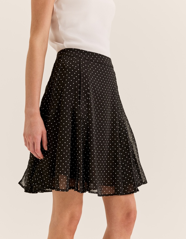 Review - Zoe Spot Mini Skirt