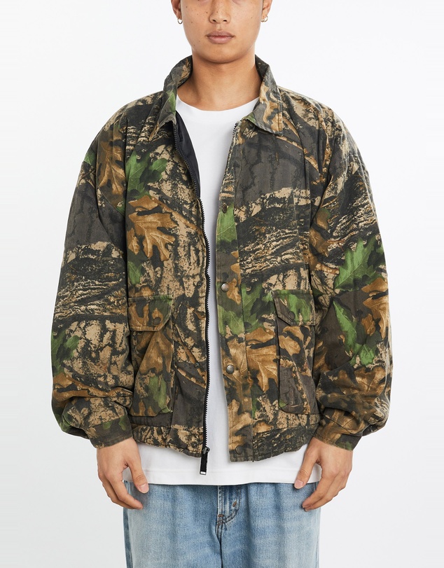 Vintage by The Real Deal - Pre Loved - Vintage 90s North West Teritory Realtree Camo Jacket
